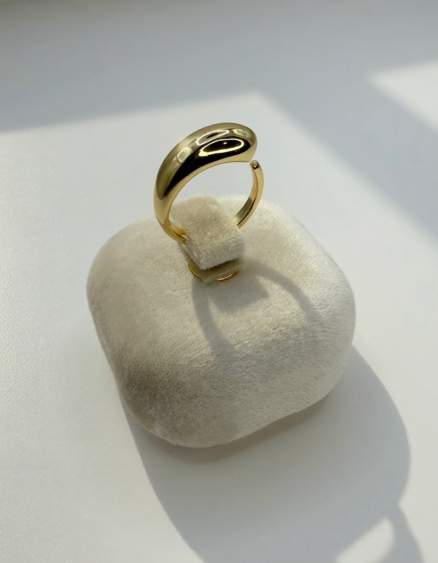 Gaia Ring