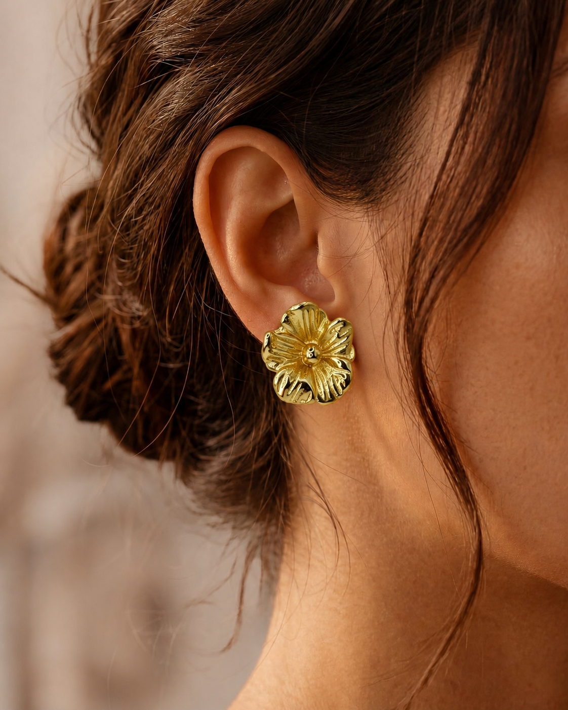 Thalia Stud Earrings
