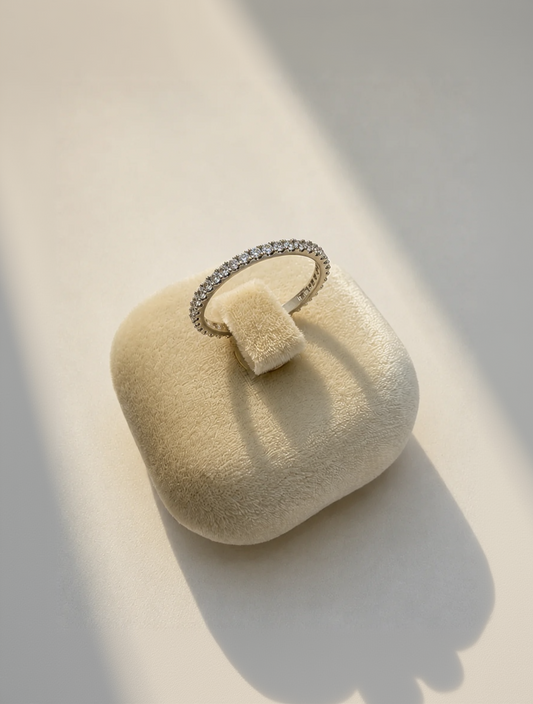 Dione Ring