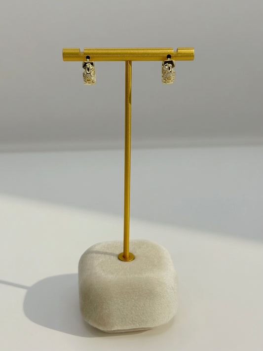 Philia Huggie Earrings