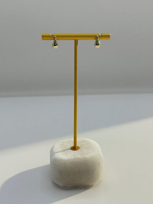 Nera Teardrop Earrings