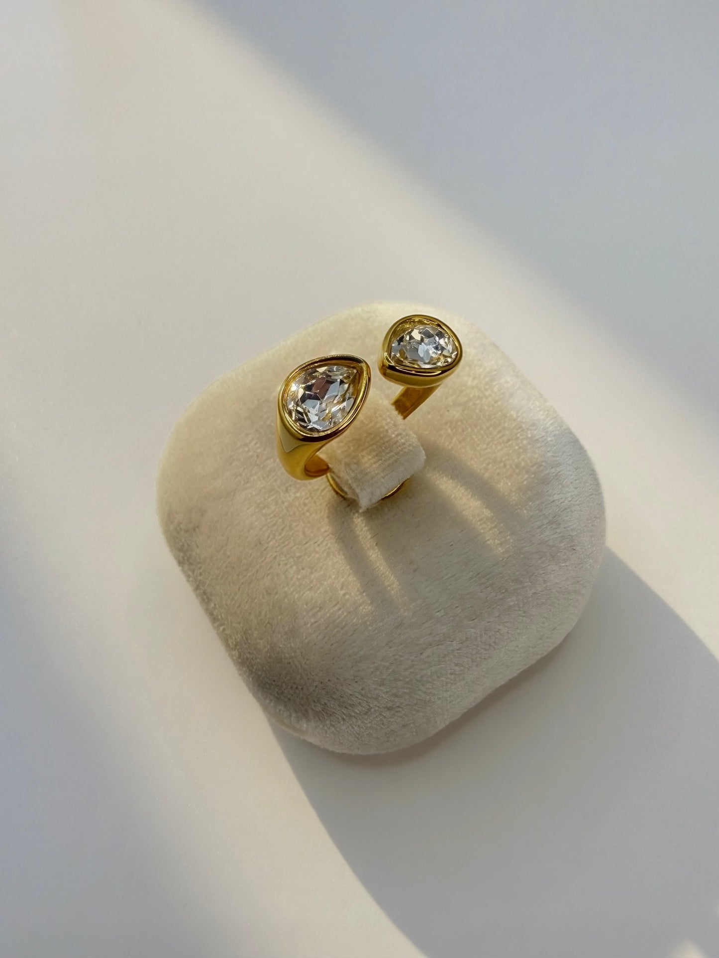 Harmonia Ring