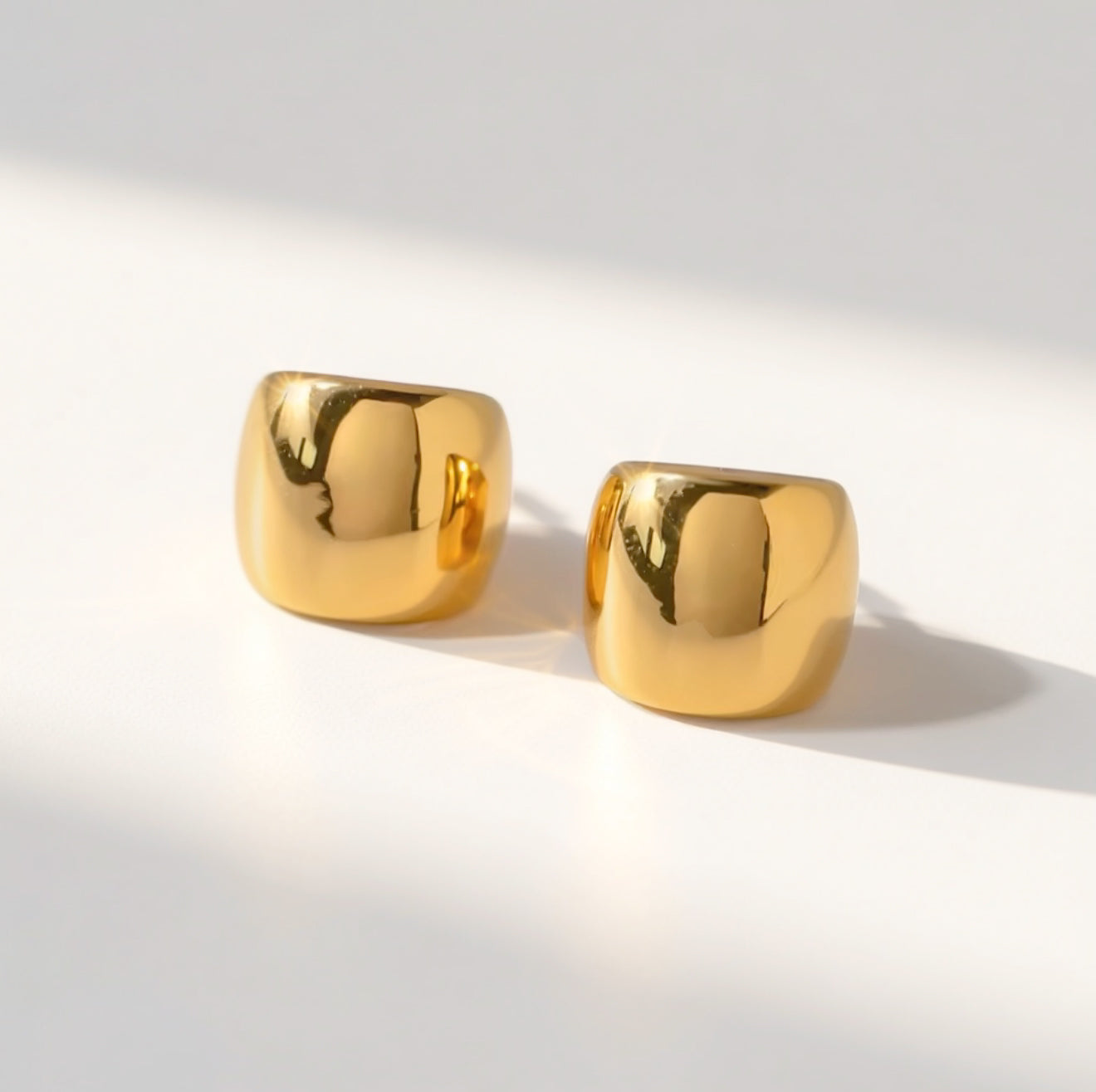 Cleo Ear Cuff