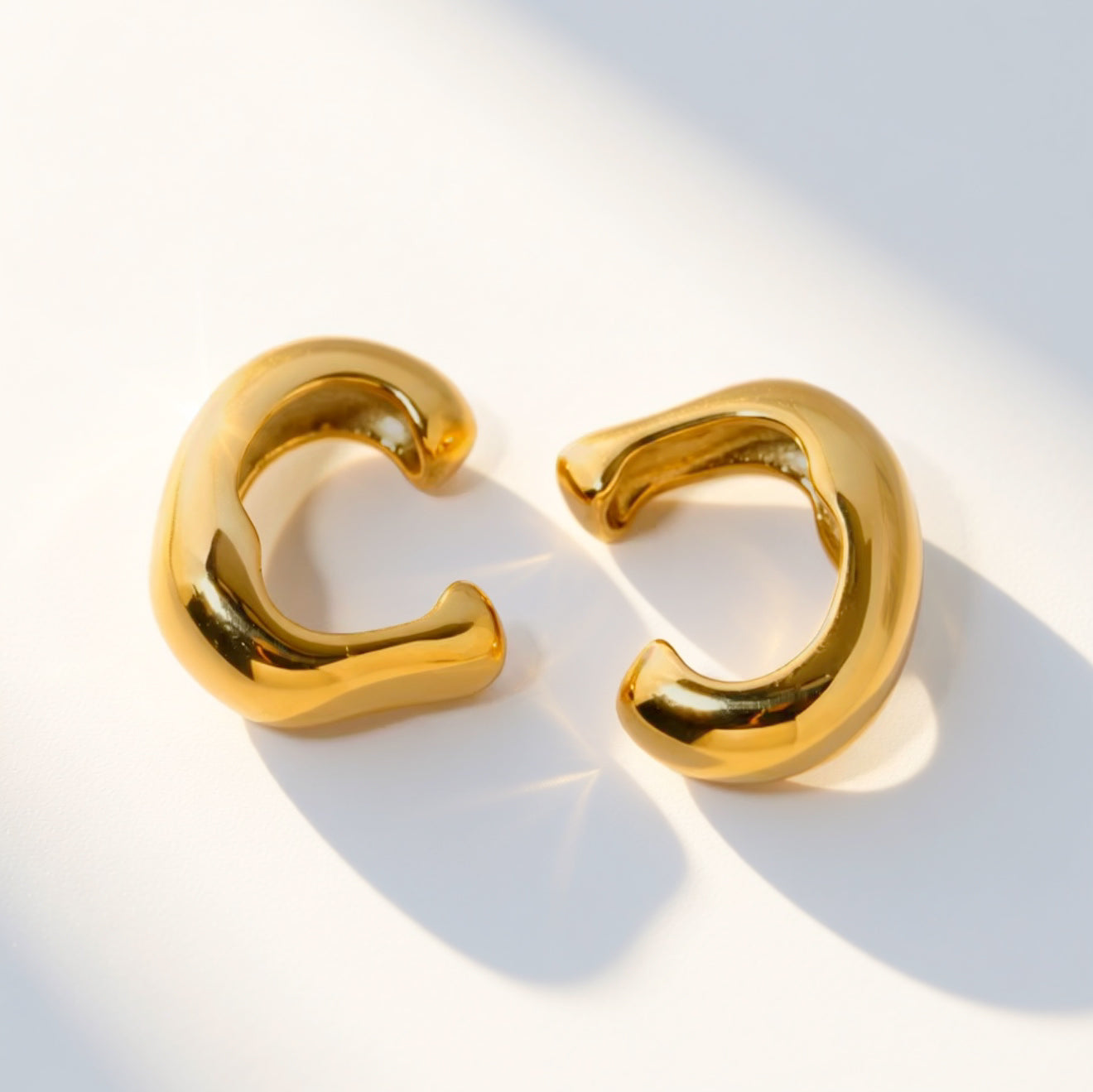 Despoina Ear Cuff